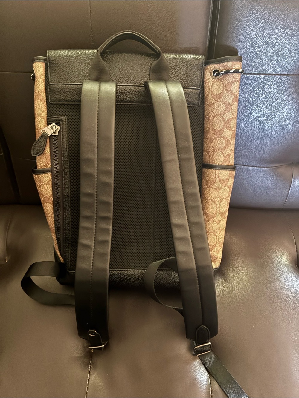 Coach Men's Signature Canvas Backpack with Black Leather Trim - Picture 4 of 9